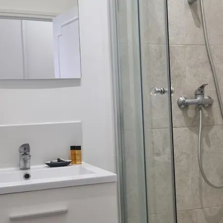 Little - Benoît Appartement *